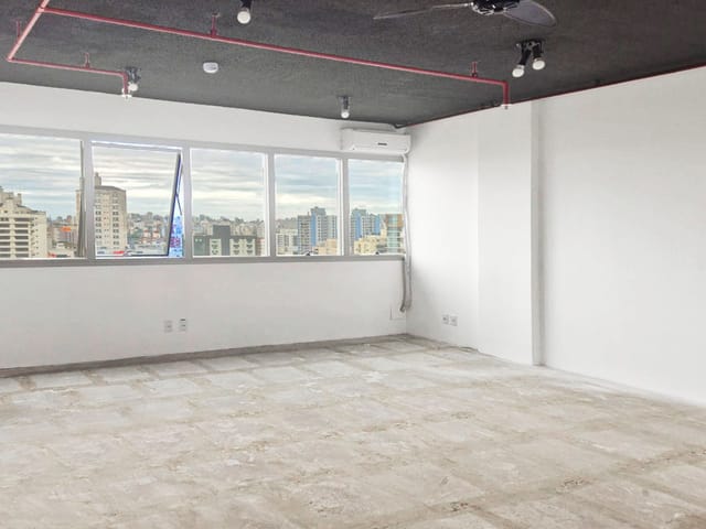 Foto do Sala - LOCAÇÃO: Sala em Andar Alto, Ótimo Ambiente para Profissionais, no Menino Deus, Porto Alegre, RS | Sellen