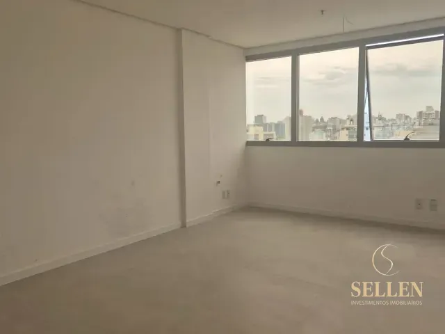 Sala com 68m², à venda, no bairro Menino Deus em Porto Alegre