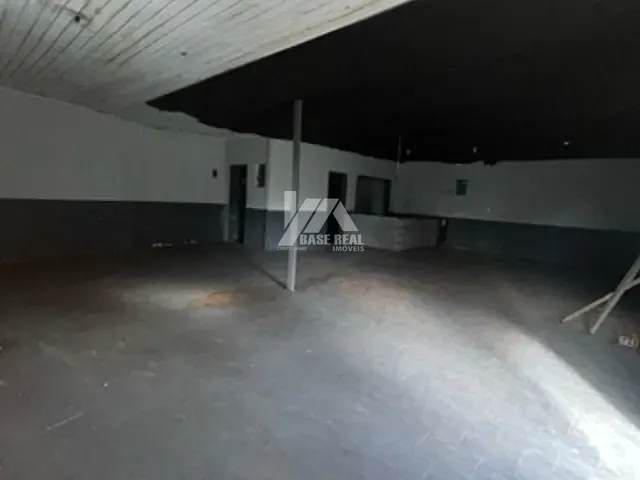 Sala à venda ou para alugar, no bairro Boa Vista em Ponta Grossa