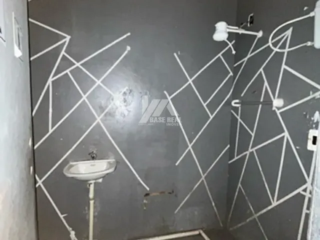 Sala à venda ou para alugar, no bairro Boa Vista em Ponta Grossa