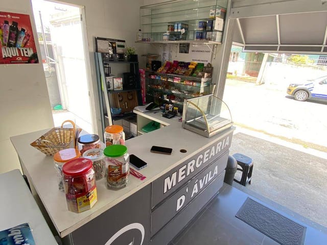 Sala para alugar, no bairro Cordeiros em Itajaí
