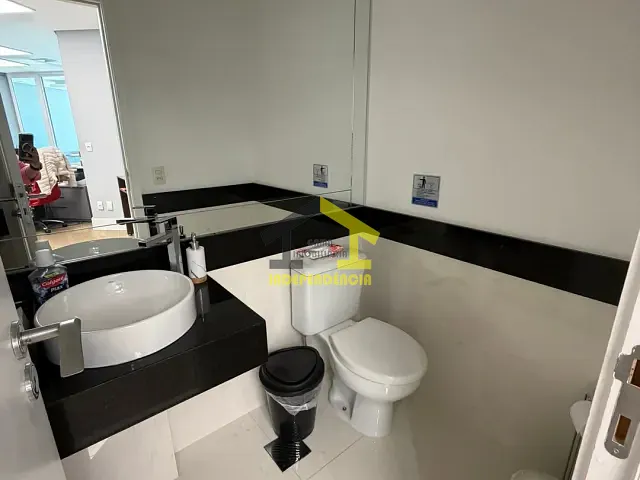 Sala com 100m², para alugar, no bairro Chácara Urbana em Jundiaí