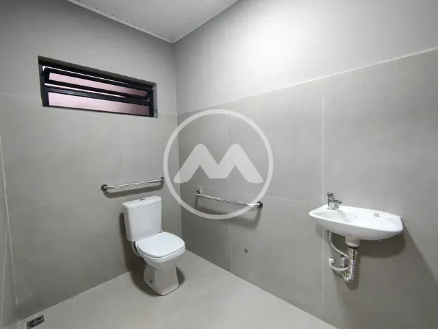 Sala para alugar, no bairro Zona 2 em Cianorte