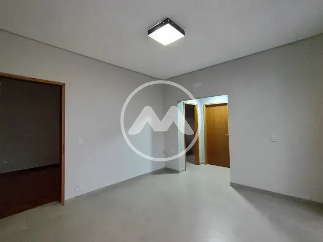 Sala para alugar, no bairro Zona 2 em Cianorte