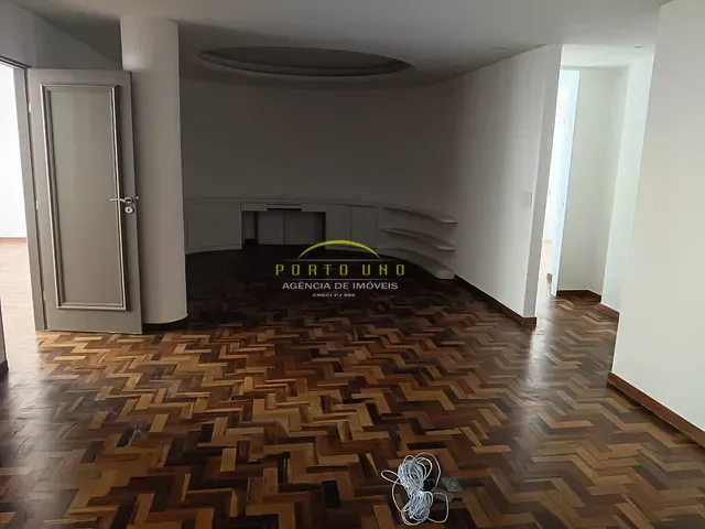 Sala à venda, no bairro Comércio em Salvador