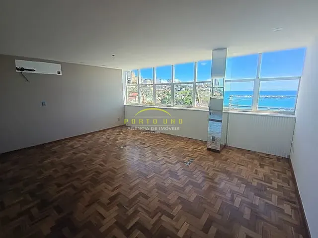 Sala à venda, no bairro Comércio em Salvador