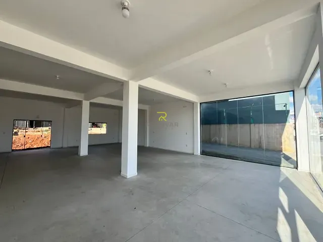 Sala com 435m², para alugar, no bairro Cascavel em Guarapuava