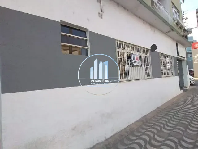 Sala com 96m², para alugar, no bairro Alberto de Barros Cobra em Pouso Alegre