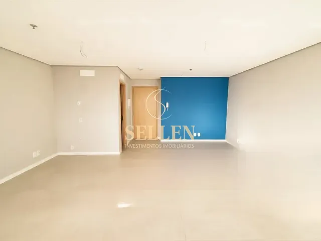 Sala com 68m², para alugar, no bairro Menino Deus em Porto Alegre