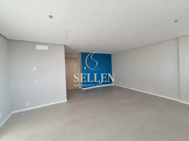 Sala com 68m², para alugar, no bairro Menino Deus em Porto Alegre