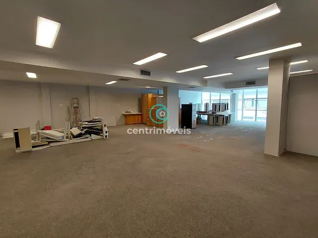Sala com 275m², para alugar, no bairro Centro em Rio de Janeiro
