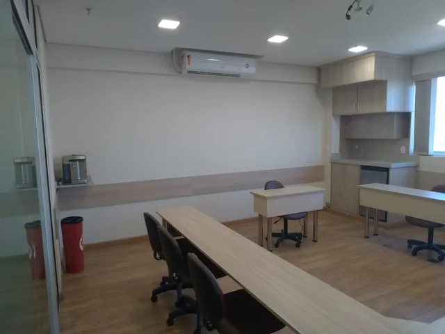 Sala à venda, no bairro Parque Senhor do Bonfim em Taubaté