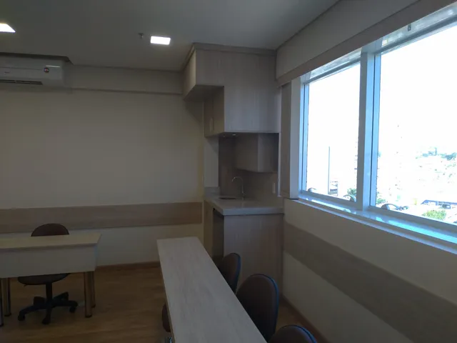 Sala à venda, no bairro Parque Senhor do Bonfim em Taubaté
