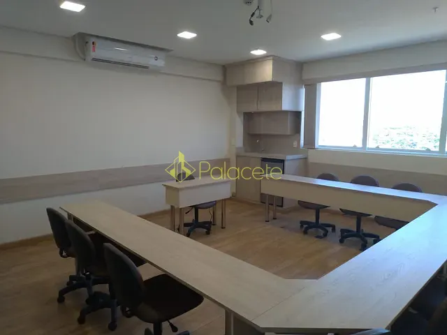 Sala à venda, no bairro Parque Senhor do Bonfim em Taubaté