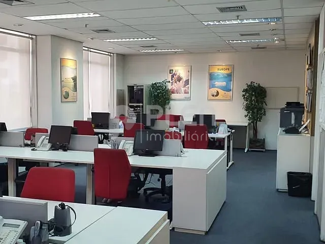 Sala com 105m², à venda, no bairro Alphaville Centro Industrial e Empresarial/Alphaville. em Barueri