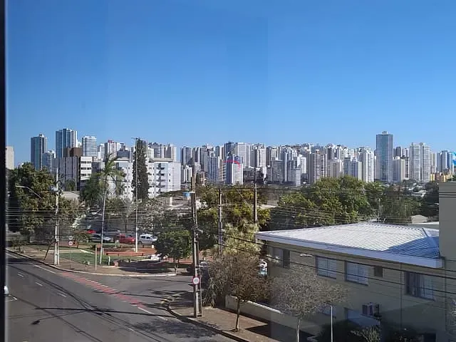Sala com 70m², para alugar, no bairro Centro em Londrina