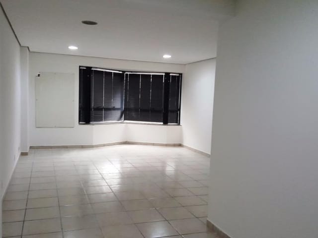 Foto do Sala - Sala para Locação 1 Vaga, 46.76M², Centro, Sorocaba - SP | Edifício Dr. Edward Maluf | Ary Proenca Negócios Imobiliários Ltda