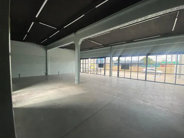 Sala com 330m², para alugar, no bairro Boqueirão em Guarapuava