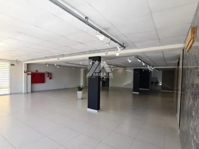 Sala à venda ou para alugar, no bairro Olarias em Ponta Grossa