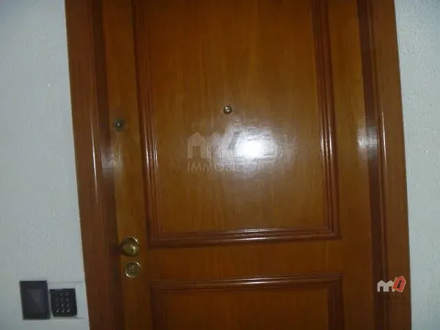 Sala à venda, no bairro Centro em Petrópolis