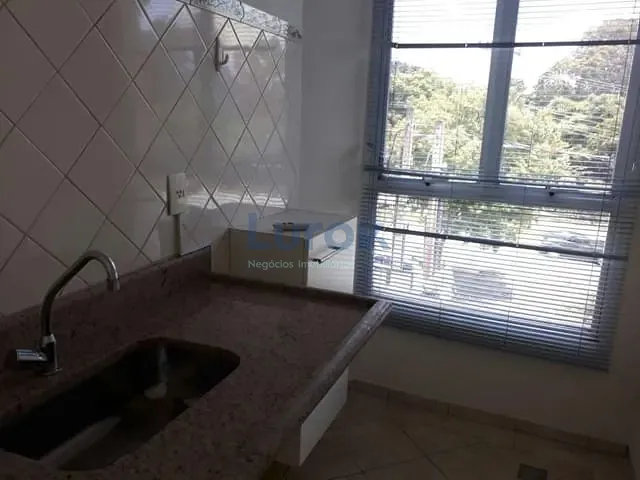 Sala com 50m², para alugar, no bairro Jardim Santo Antônio em Valinhos