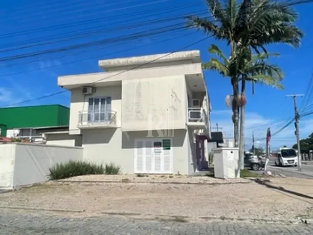 Sala para alugar, no bairro Centro em Tijucas