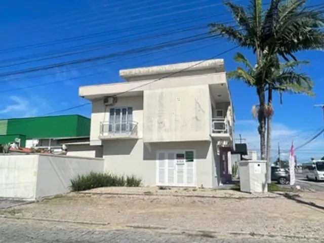 Sala para alugar, no bairro Centro em Tijucas
