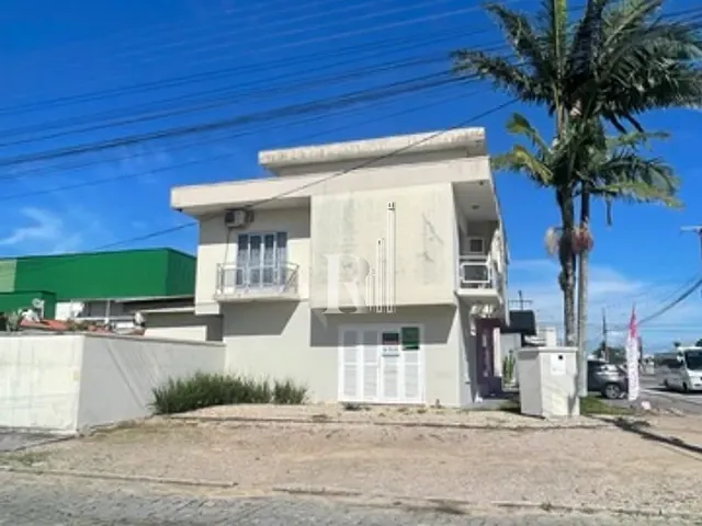 Sala para alugar, no bairro Centro em Tijucas