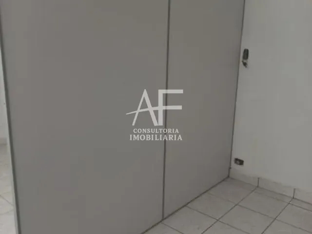 Sala com 12m², para alugar, no bairro Centro em Taubaté
