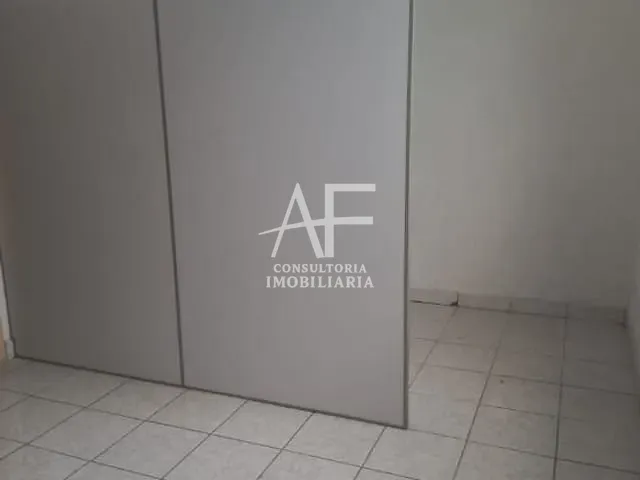 Sala com 12m², para alugar, no bairro Centro em Taubaté