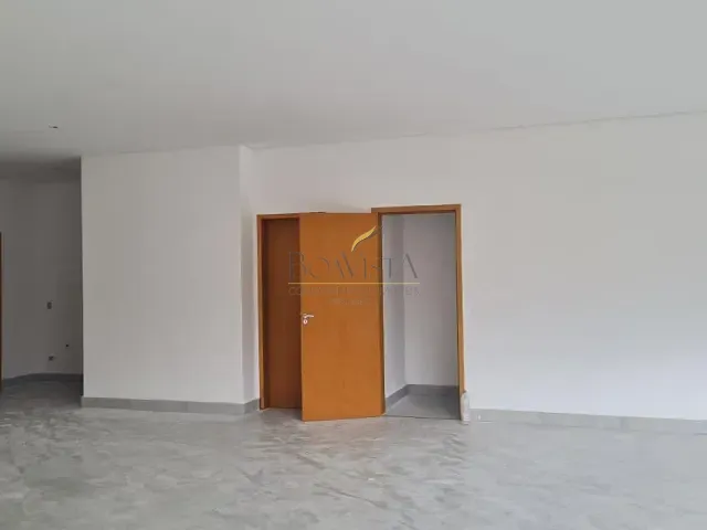 Sala para alugar, no bairro Atibaia Jardim em Atibaia