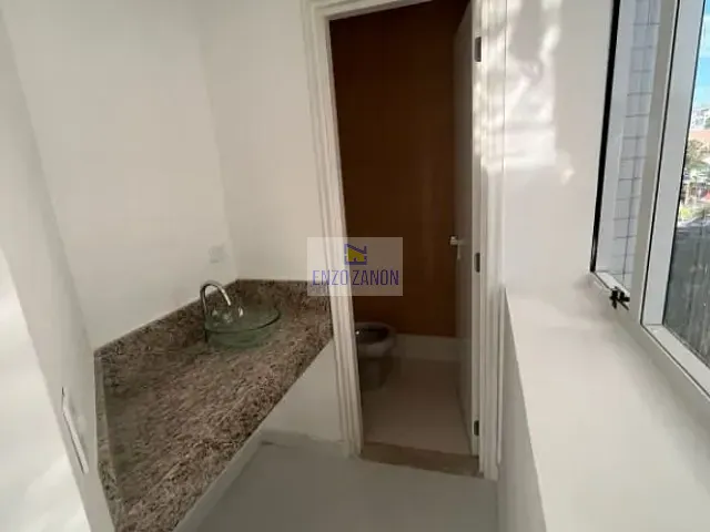 Sala com 32m², para alugar, no bairro Santa Terezinha em São Bernardo do Campo