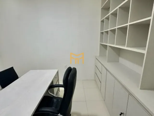 Sala com 75m², para alugar, no bairro Guamá em Belém