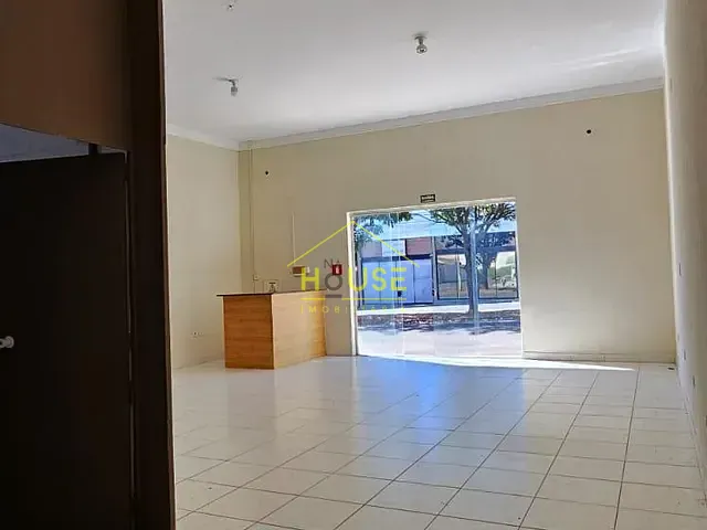 Sala para alugar, no bairro Parque Universitário em Fernandópolis