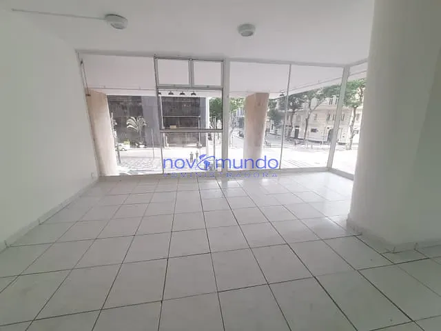Loja com 107m², para alugar, no bairro Centro em Rio de Janeiro