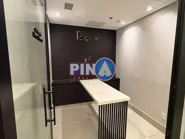 Sala para alugar, no bairro Setor Bueno em Goiânia