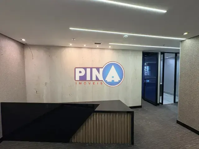 Sala para alugar, no bairro Setor Bueno em Goiânia