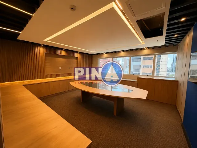 Sala para alugar, no bairro Setor Bueno em Goiânia