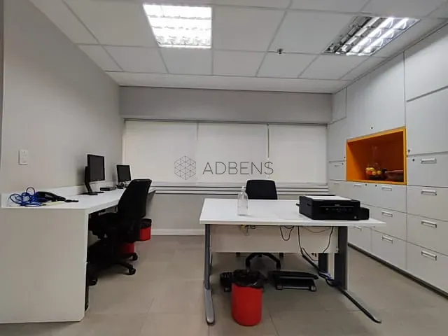 Sala à venda ou para alugar, no bairro Itaim Bibi em São Paulo