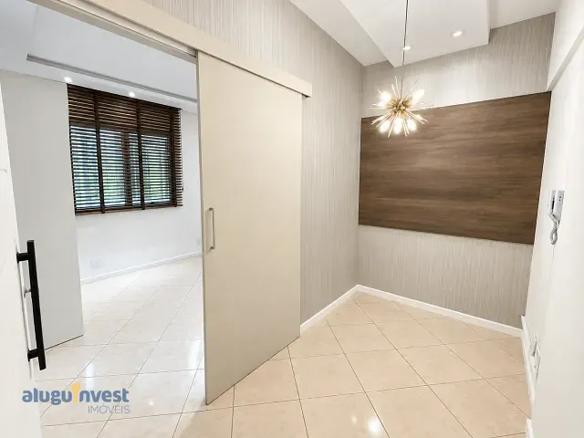 Sala para alugar, no bairro Centro em Florianópolis