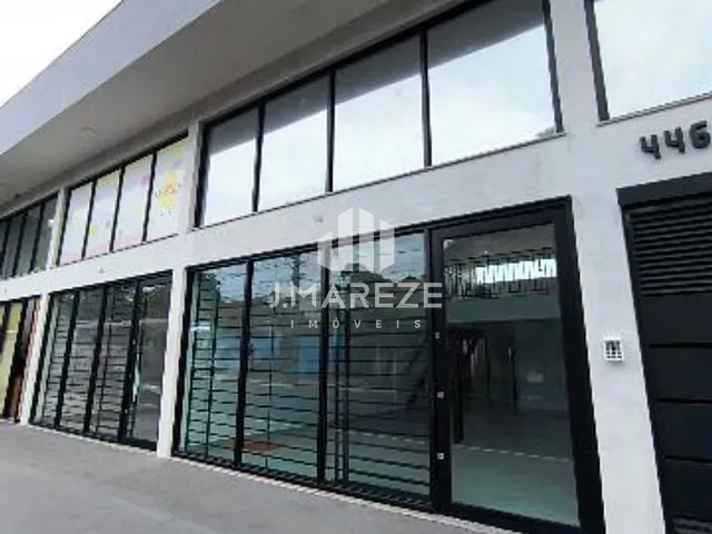 Sala com 180m², para alugar, no bairro Centro em Apucarana