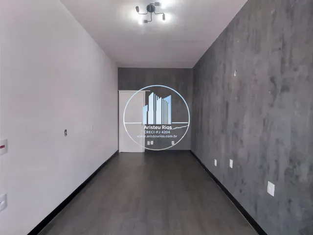 Sala com 97m², à venda, no bairro Centro em Pouso Alegre