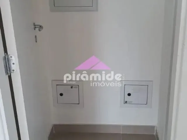 Sala com 30m², à venda, no bairro Jardim Oswaldo Cruz em São José Dos Campos