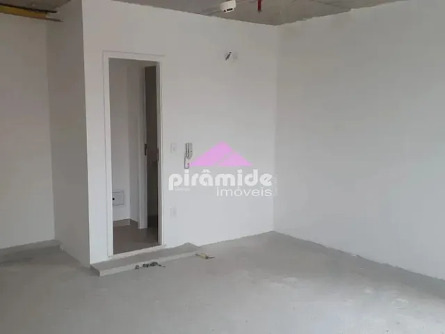 Sala com 30m², à venda, no bairro Jardim Oswaldo Cruz em São José Dos Campos