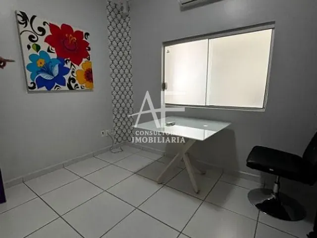 Sala com 11m², para alugar, no bairro Vila Jaboticabeira em Taubaté