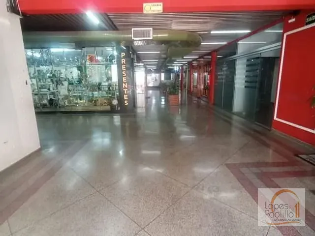Sala com 45m², para alugar, no bairro Centro em Atibaia