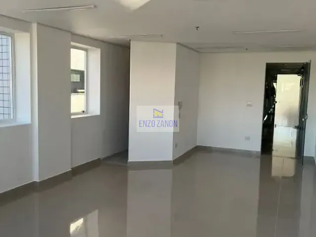Sala para alugar, no bairro Santa Terezinha em São Bernardo do Campo