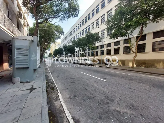 Sala à venda, no bairro Saúde em Rio de Janeiro