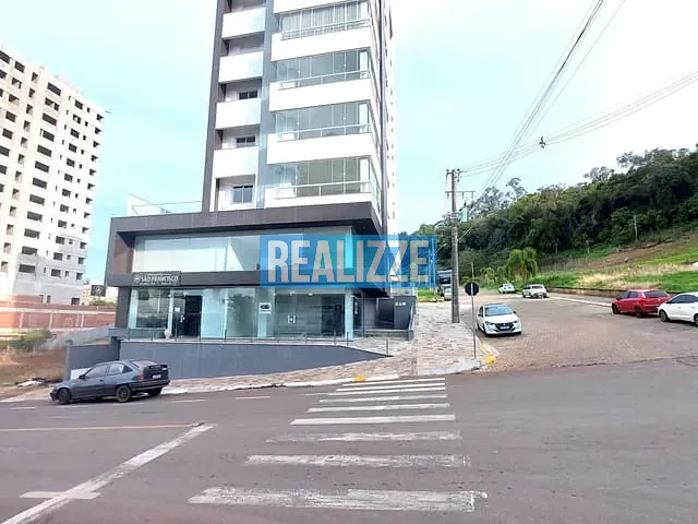 Sala para alugar, no bairro Centro em Marau