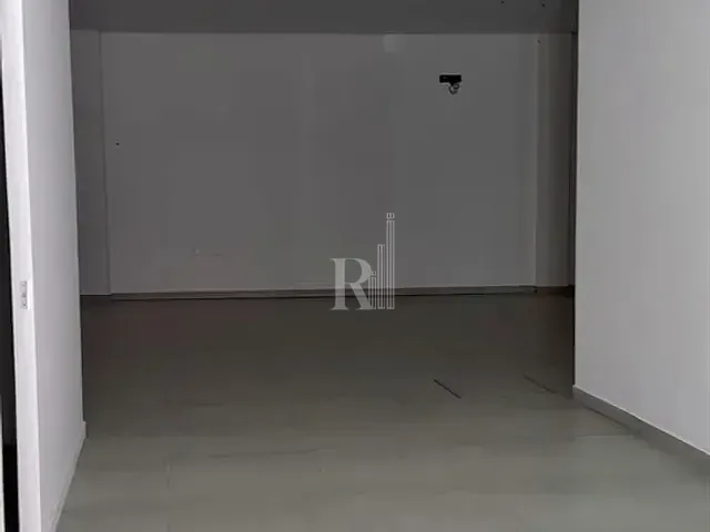 Sala para alugar, no bairro Casa Branca em Itapema